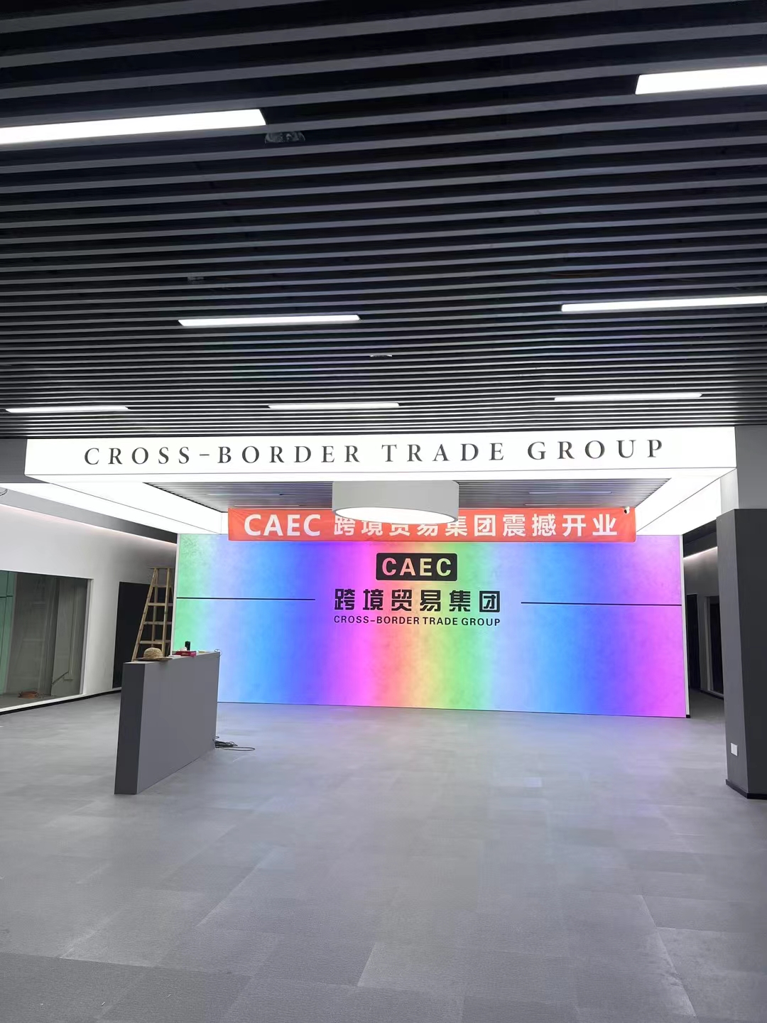 广州卡布灯箱直销加工厂提供幻彩灯箱解决方案，助力广告公司实现创意展示